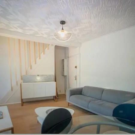 Duplex Cosy - Gare Rer - Proche Paris Apartament
