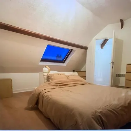 Duplex Cosy - Gare Rer - Proche Paris *